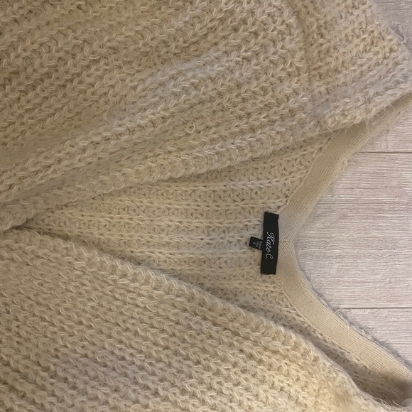 Knit cross over sweater - Picture 4 of 6